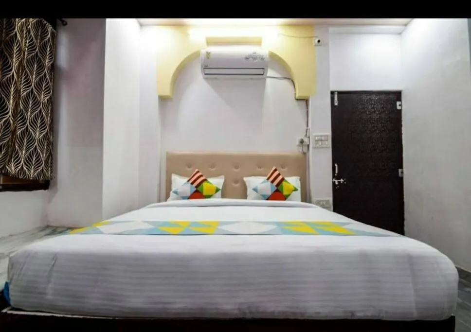 Villa Lake haus home stay enchanting lake breeze view Udaipur