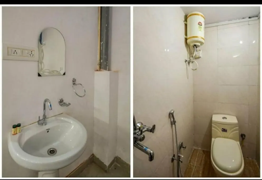 Lake haus home stay enchanting lake breeze view Udaipur